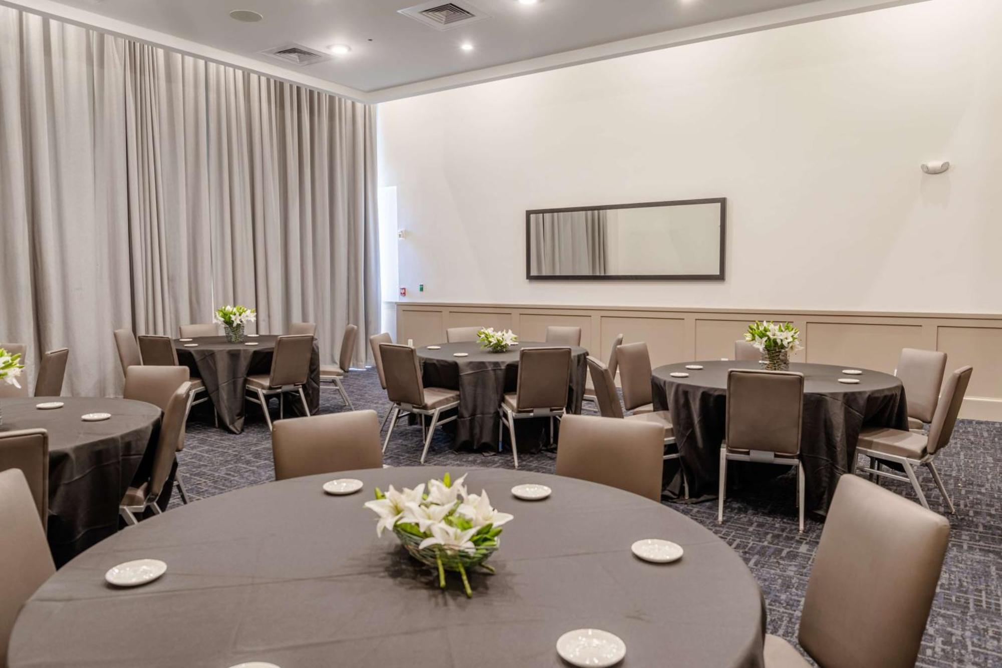 Tryp By Wyndham Σαβάνα Εξωτερικό φωτογραφία